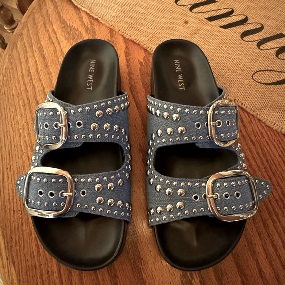 Nine West Flinne Studded Footbed Sandals - Picture 5 of 5
